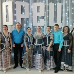 Народный коллектив фольклорный  ансамбль «Оберег», хормейстер  Шихалёва Лариса Леонидовна